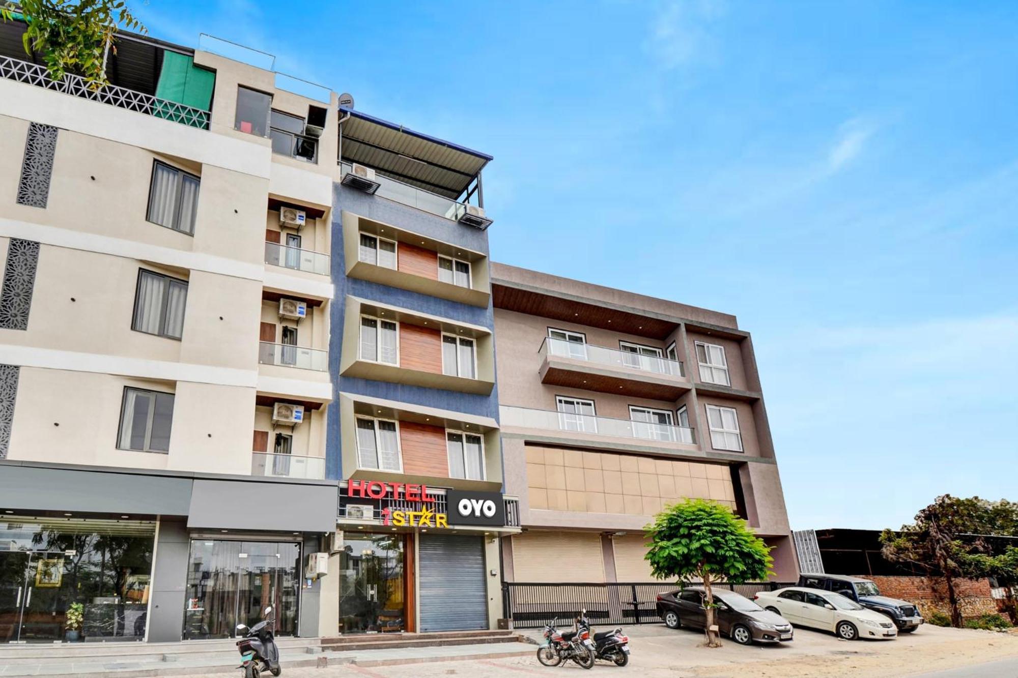 Hotel O 7 Star อุเดเปอร์ ภายนอก รูปภาพ