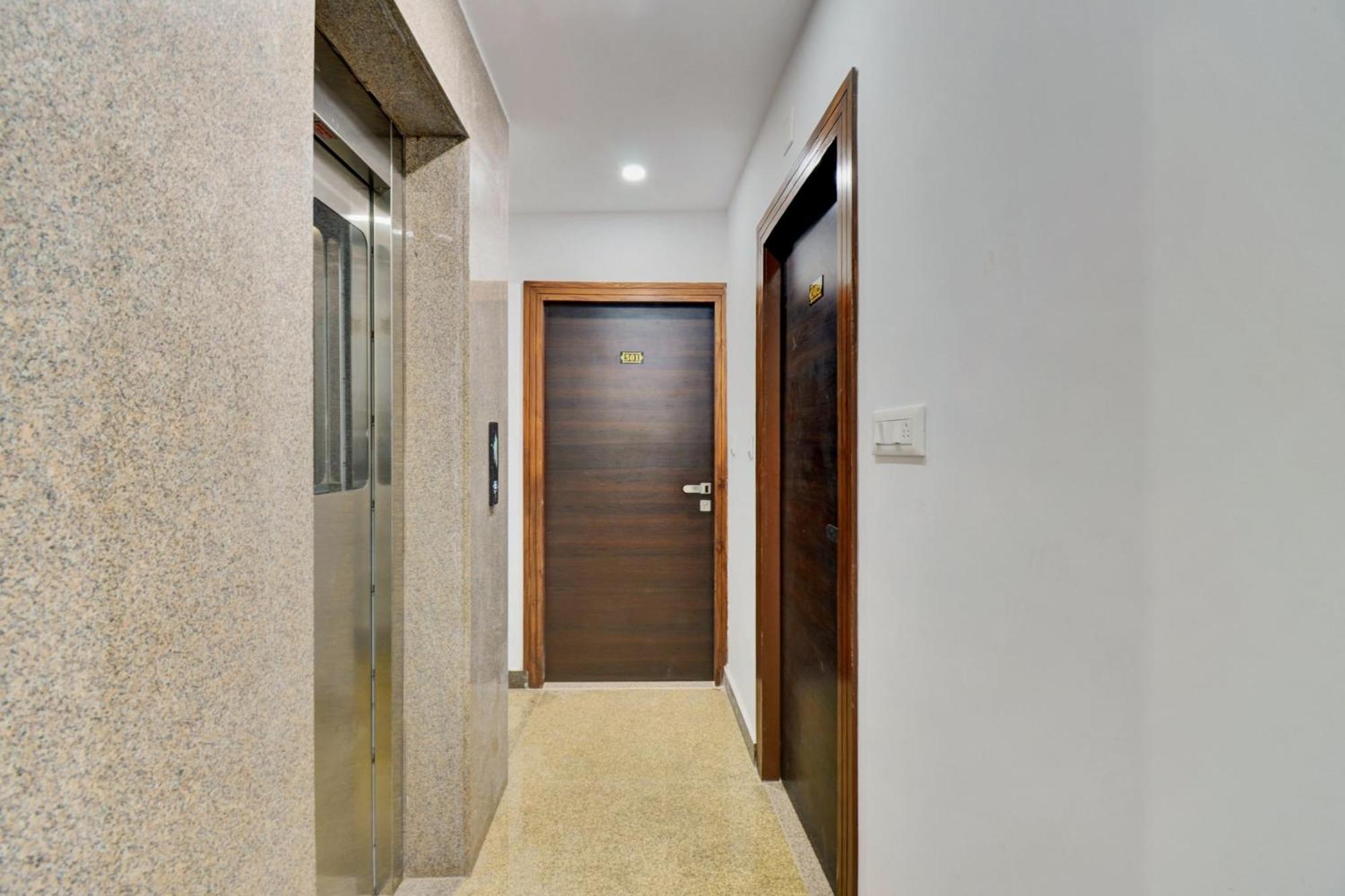 Hotel O 7 Star อุเดเปอร์ ภายนอก รูปภาพ